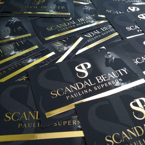 wizytówki beauty, wizytówki glamour, złocone wizytówki, wizytówki soft touch, eleganckie wizytówki kosmetyczne, wizytówki dla salonu kosmetycznego, projekt wizytówki beauty, indywidualny projekt wizytówek, wizytówki premium, gold