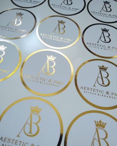 naklejki samoprzylepne, naklejki z indywidualnym projektem, naklejki 3D, naklejki na świece, etykiety samoprzylepne, naklejki premium, naklejki złocone, projekt naklejek, projekt etykiet, naklejki produktowe