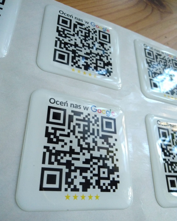 naklejki samoprzylepne, naklejki z indywidualnym projektem, naklejki 3D, naklejki na świece, etykiety samoprzylepne, naklejki premium, naklejki złocone, projekt naklejek, projekt etykiet, naklejki produktowe